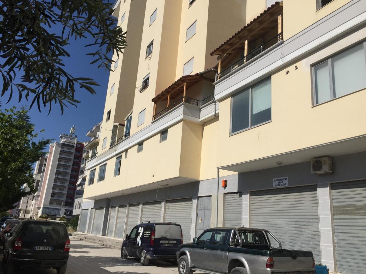 Vlorë Colombo'S Apartment מראה חיצוני תמונה